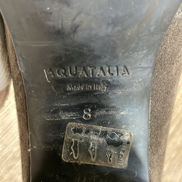 Aquatalia Size 8 solid platform heeled waterproof boots - Picture 4 of 4